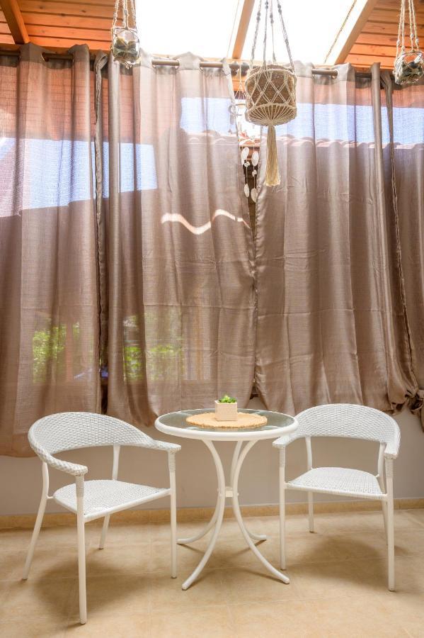Ifestos Apartment *